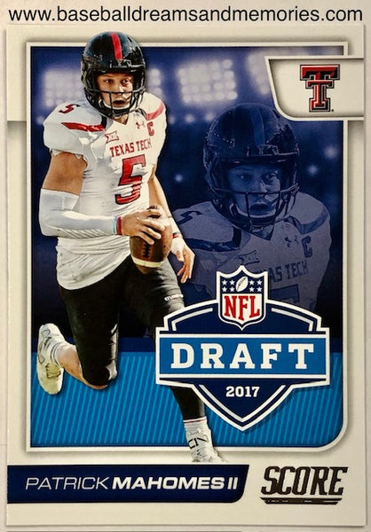 2017 Panini Score Patrick Mahomes II 2017 Draft Rookie Card