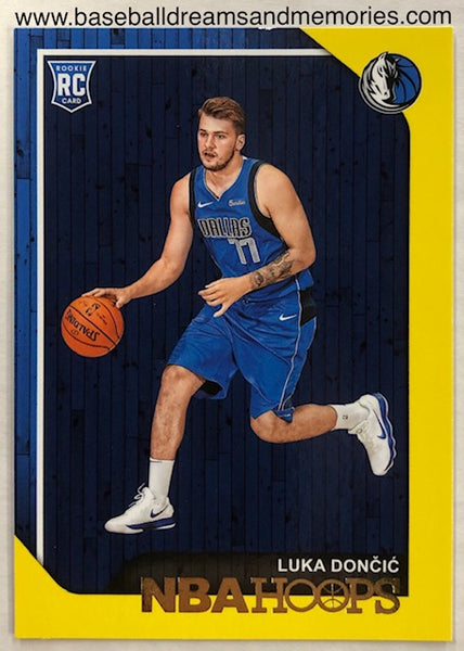 2018-19 Panini NBA Hoops Luka Doncic Yellow Parallel Rookie Card