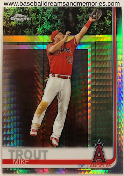 2019 Topps Chrome Mike Trout Prism Refractor Parallel Card