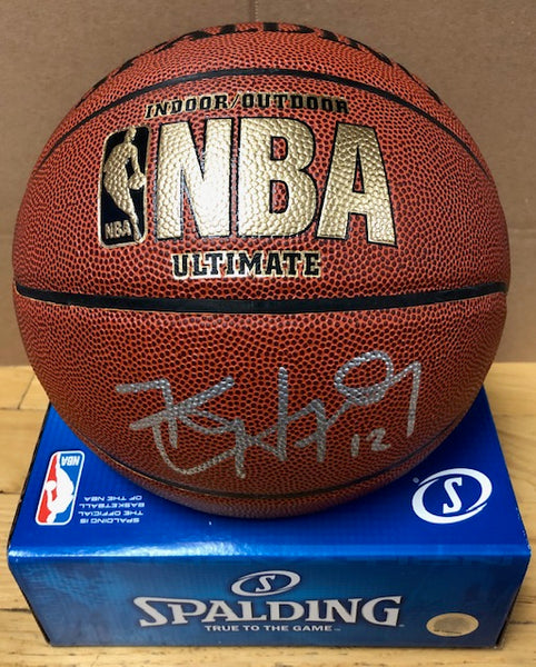 Kirk Hinrich Autographed Basketball PSA Authenticated